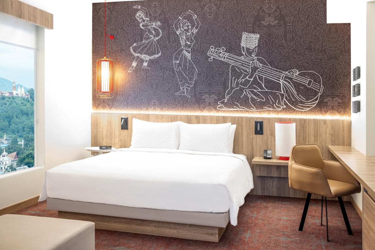 Hyatt Centric Soalteemode Kathmandu Hotel Exterior photo