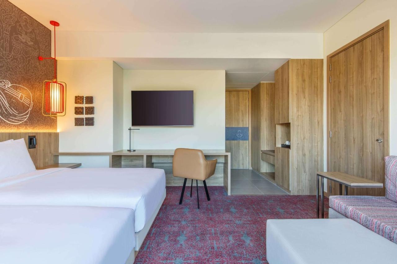 Hyatt Centric Soalteemode Kathmandu Hotel Exterior photo