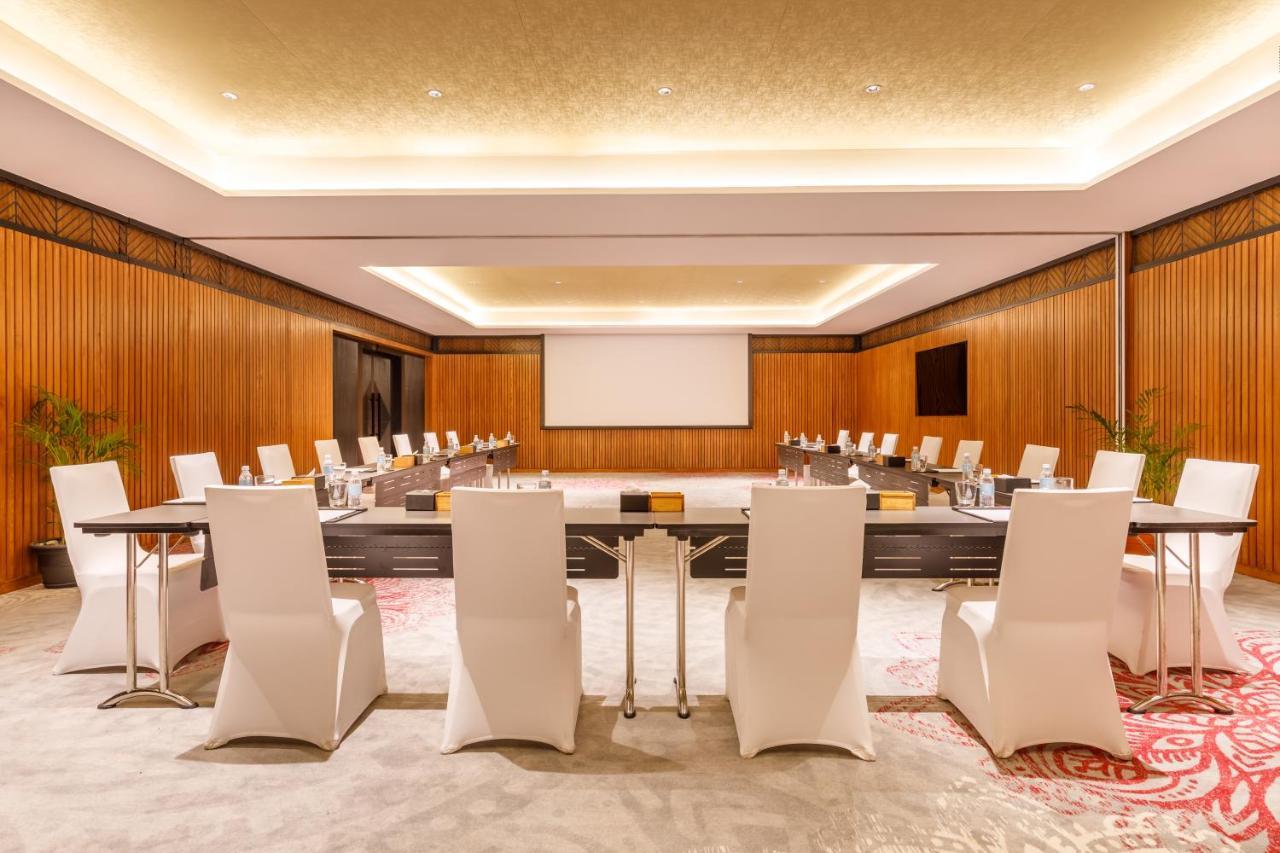 Hyatt Centric Soalteemode Kathmandu Hotel Exterior photo