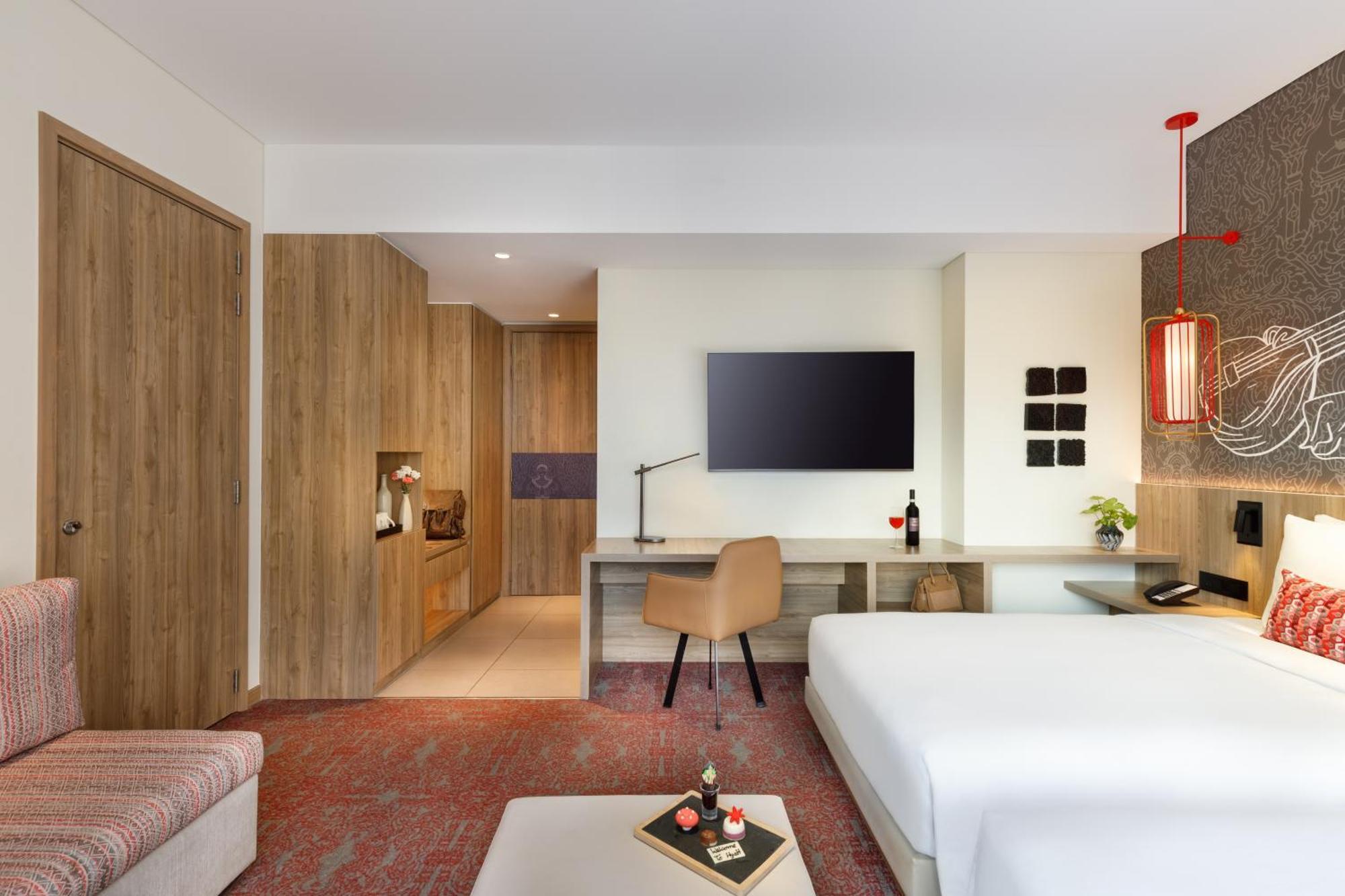 Hyatt Centric Soalteemode Kathmandu Hotel Exterior photo